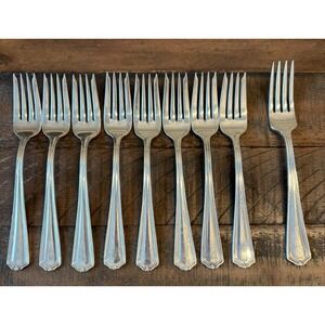 International Silverplate Co. XII 8 Salad Forks‎ & 1 Dinner Fork FLATWARE